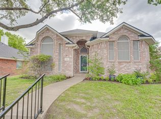 1825 Ambrose Dr, Rowlett, TX 75089