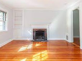 38 Gibson St #U1, Cambridge, MA 02138