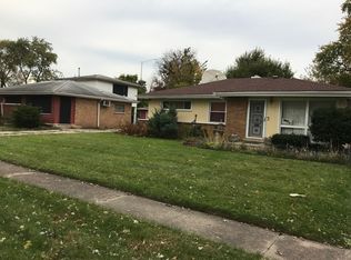 16059 Circle Dr, Markham, IL 60428