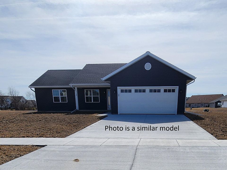 1st image of 549 Autumn Dr
