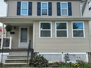417 Kenyon Ave, Elyria, OH 44035