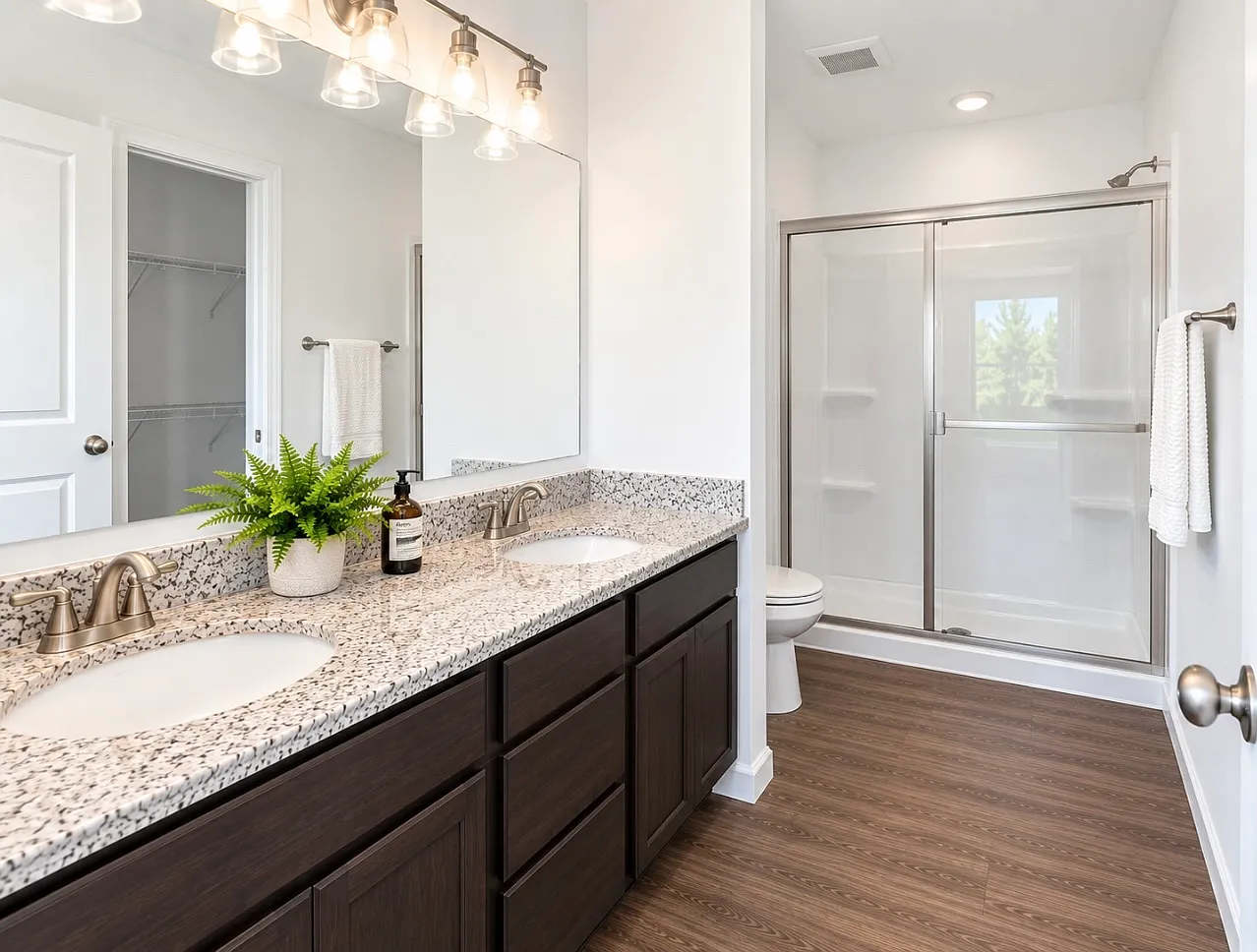 474 Hudson Ave — Photo 4