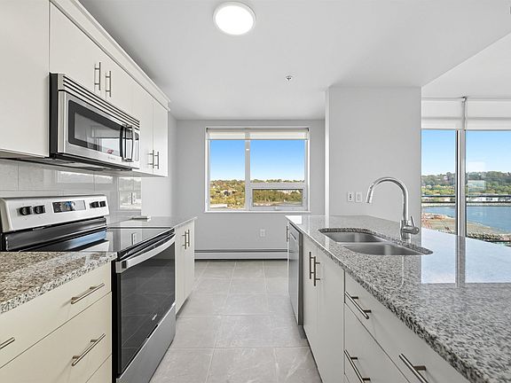 5th image of 15 Kings Wharf Pl #502