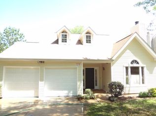 2080 Hopkins Mill Rd, Duluth, GA 30096