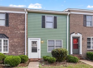 102 David Dr APT F22, Greenville, NC 27858