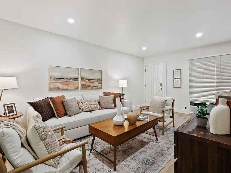The Trinidad Apartments — Photo 27