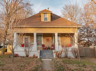 306 W County St, Monett, MO 65708