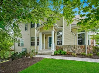 44 King George Rd, Green Brook Twp., NJ 08812