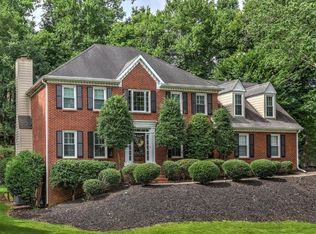 3622 Woodlark Dr NE, Roswell, GA 30075