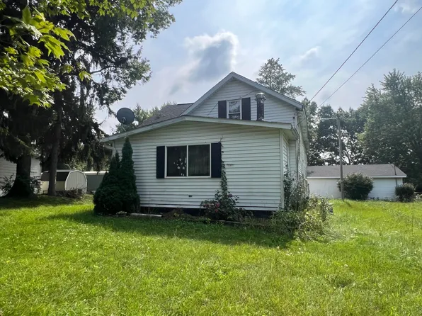 2328 E Main St, Niles, MI 49120