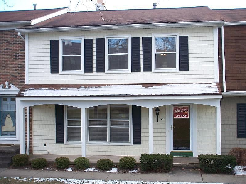 2nd image of 44 New Wickham Dr