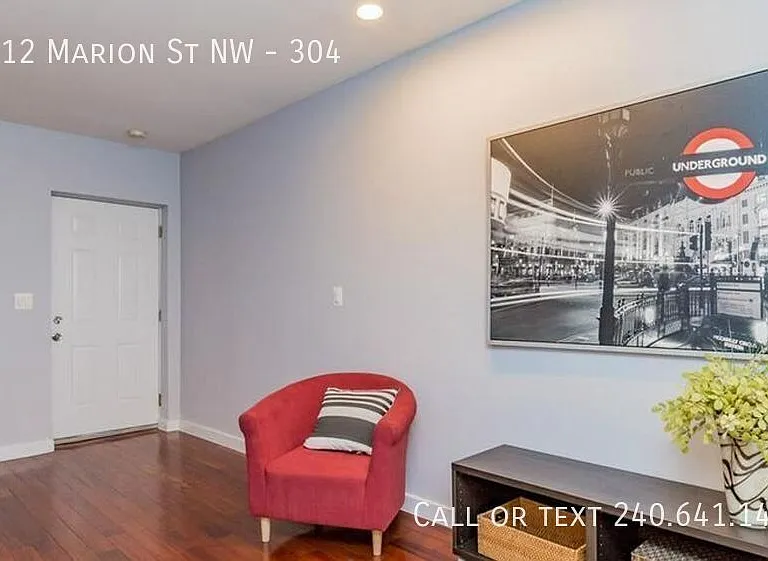 1512 Marion St NW #304 — Photo 11