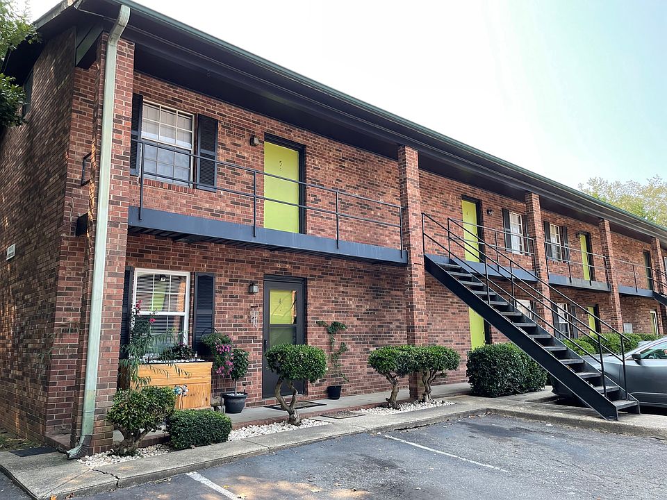 1st image of 128 Weatherwood Ct APT 11