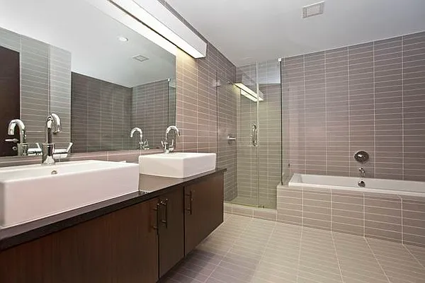 Rented by BLU Real Estate | media 14