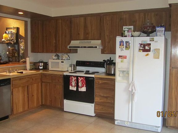 Open kitchen with lots of cabinets