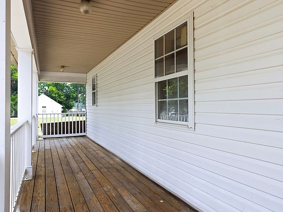 5th image of 8916 Rugby Rd