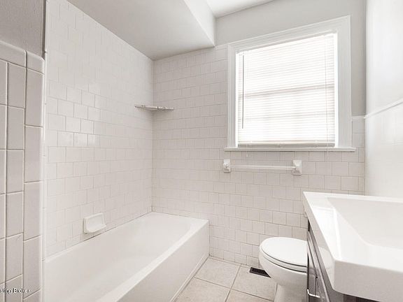 clara ave-3