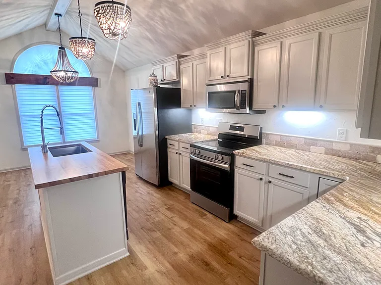 129 Forrest Ln — Photo 10