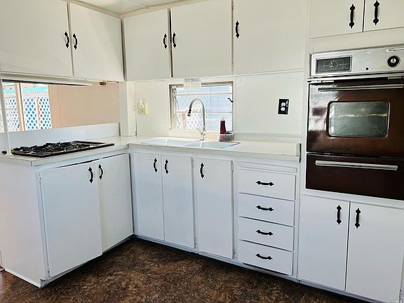 3rd image of 2500 Springs Road #125