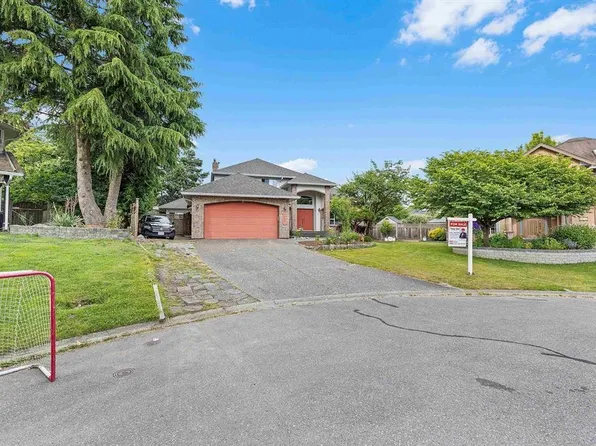 14247 86th Ave, Surrey, BC V3W 0S6