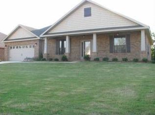 8330 Woodside Ln, Grand Bay, AL 36541