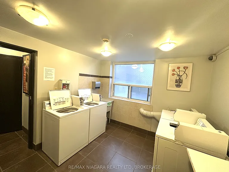 7 Riverview Blvd #104 — Photo 45