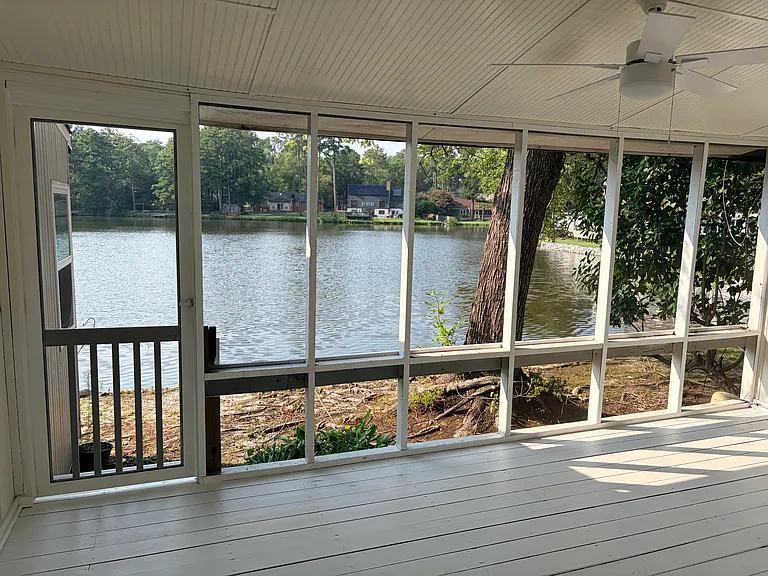 11 Royalgate Dr #11 — Photo 33
