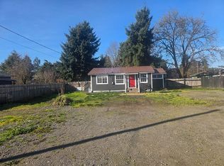 300 Reston Ave, Winston, OR 97496