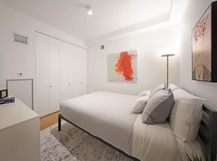 320 W 38th St APT 833, New York, NY 10018