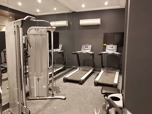 Rented by Nooklyn NYC LLC | media 68