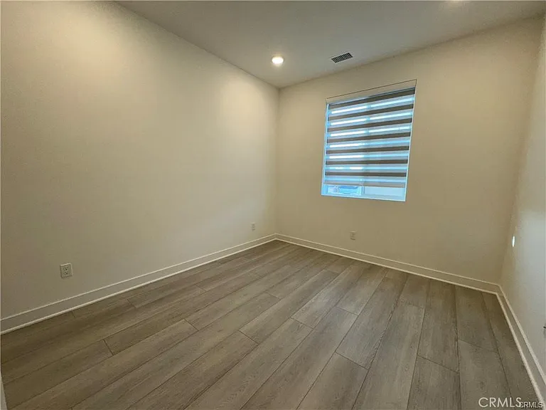 2317 W Broadway #60 — Photo 16