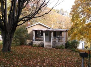 360 Lyons Ave, East Palestine, OH