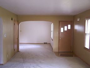4th image of 105 Southview Blvd