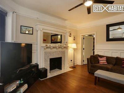 310 W 99th St APT 208, New York, NY, 10025