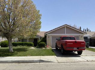 44142 61st St W, Lancaster, CA 93536