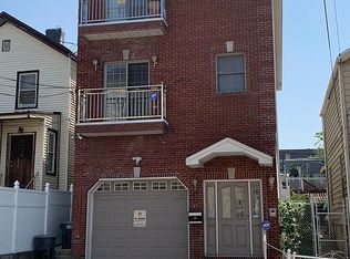 61 Stuyvesant Ave, Jersey City, NJ 07306