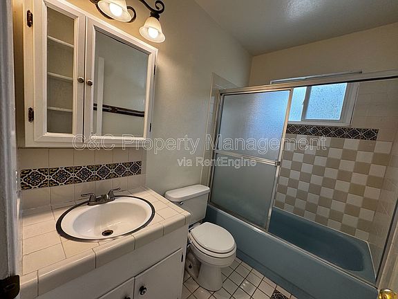 5th image of 411 E O St #419
