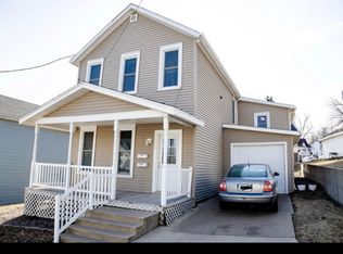 1410 W 3rd St #2, Dubuque, IA 52001