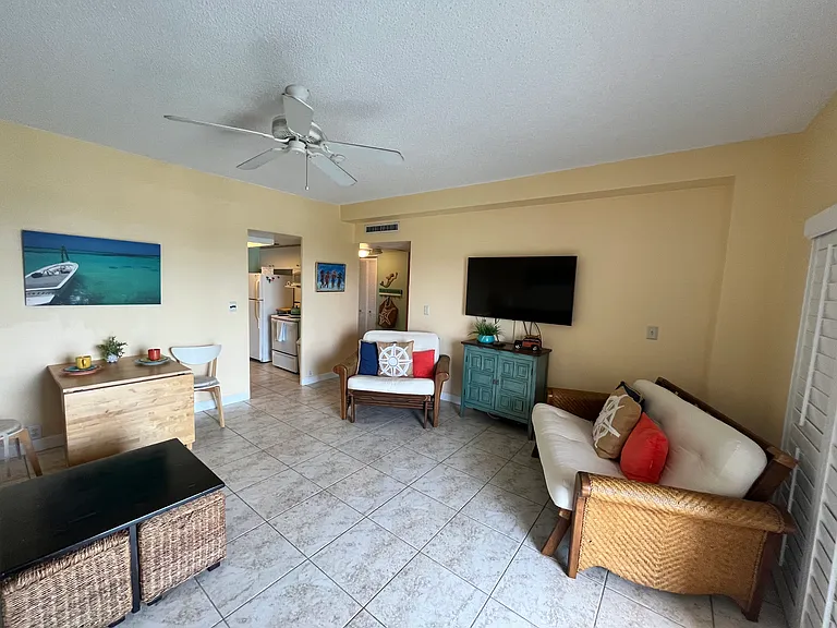 880 Mandalay Ave #C908 — Photo 16