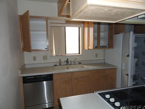 2nd image of 3658 Oro Grande Blvd