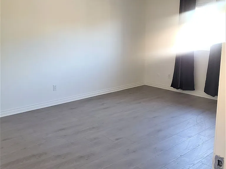 589 N Johnson Ave #210 — Photo 7