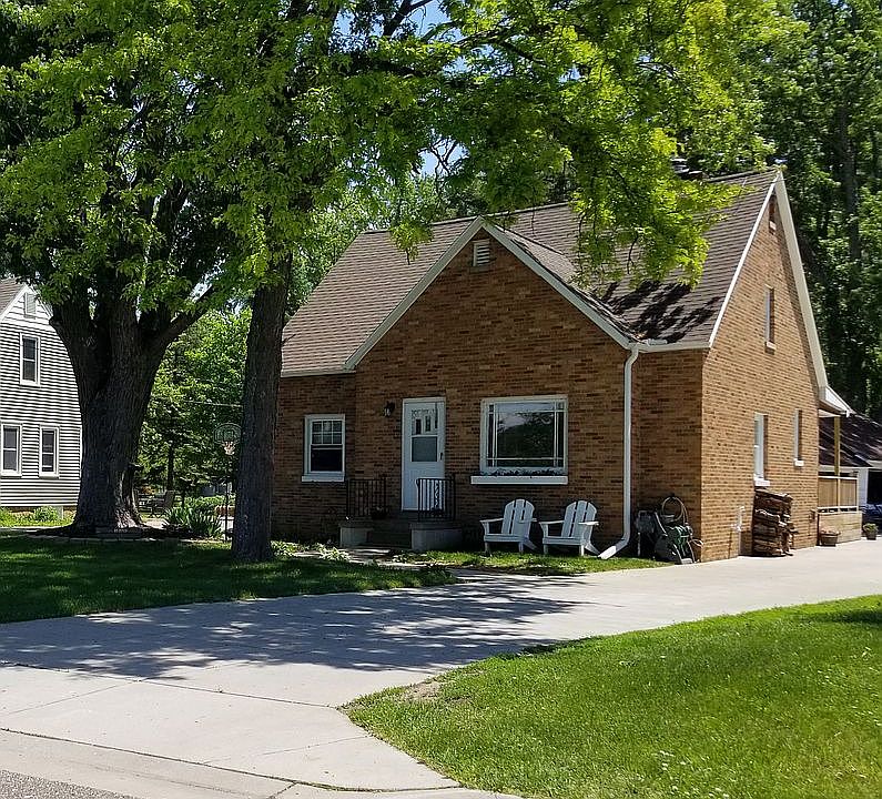 1st image of 1371 S Biron Dr