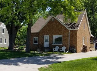 1371 S Biron Dr, Wisconsin Rapids, WI 54494