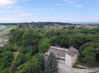 13 Valerie Rd, Portage, IN 46368