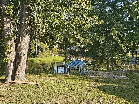 3rd image of 2618 Stapleton Dr