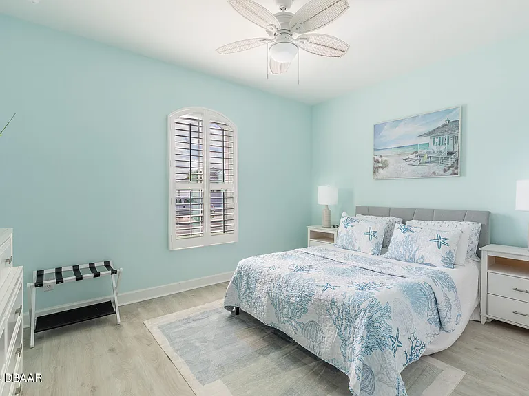 349 High Tide Ln — Photo 44