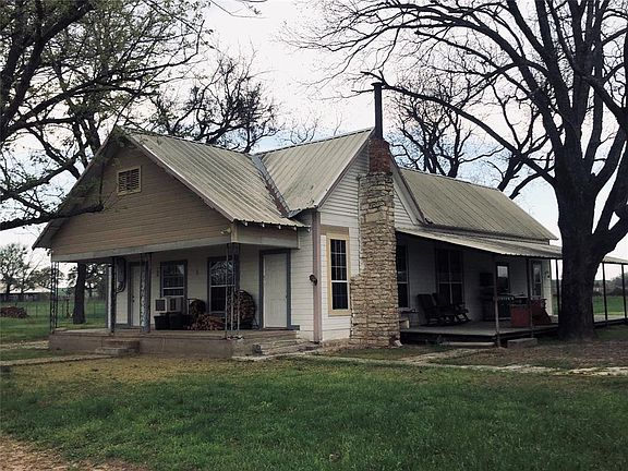 2nd image of 1251 County Road 392