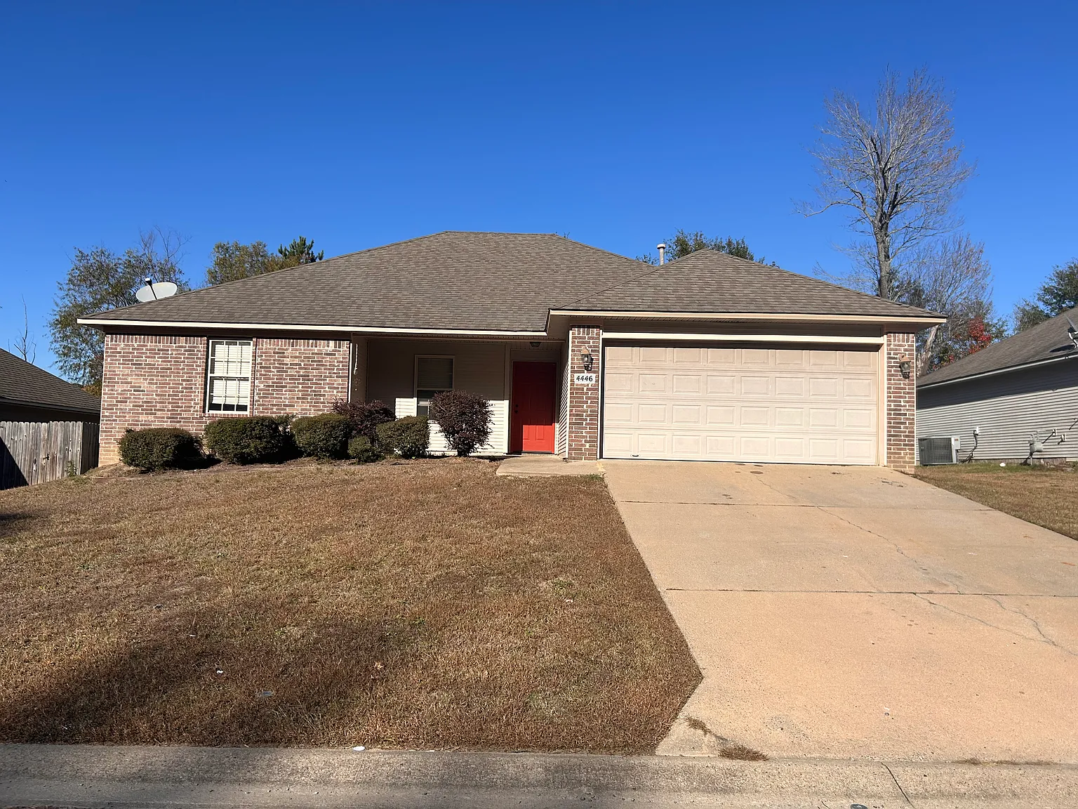 4 bed, 1725 sqft, $1,550 — Photo 1