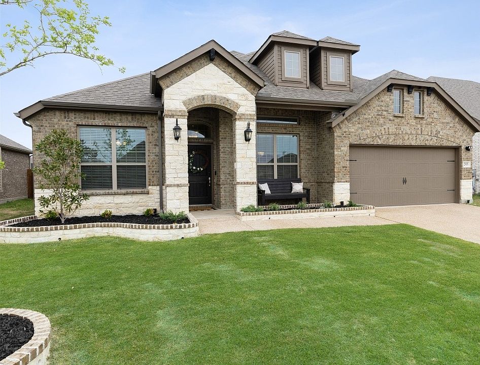 1st image of 2905 Diamondback Dr