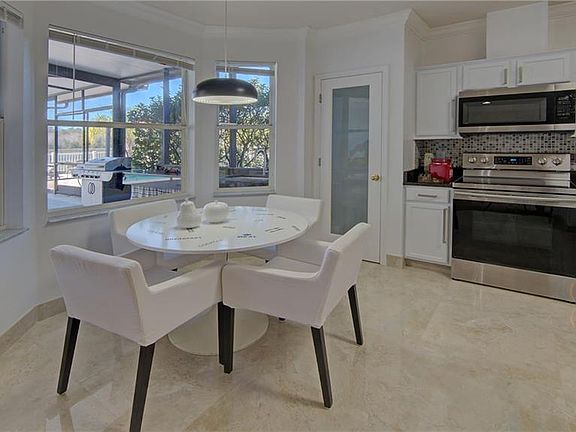 3rd image of 12638 Winfield Scott Blvd